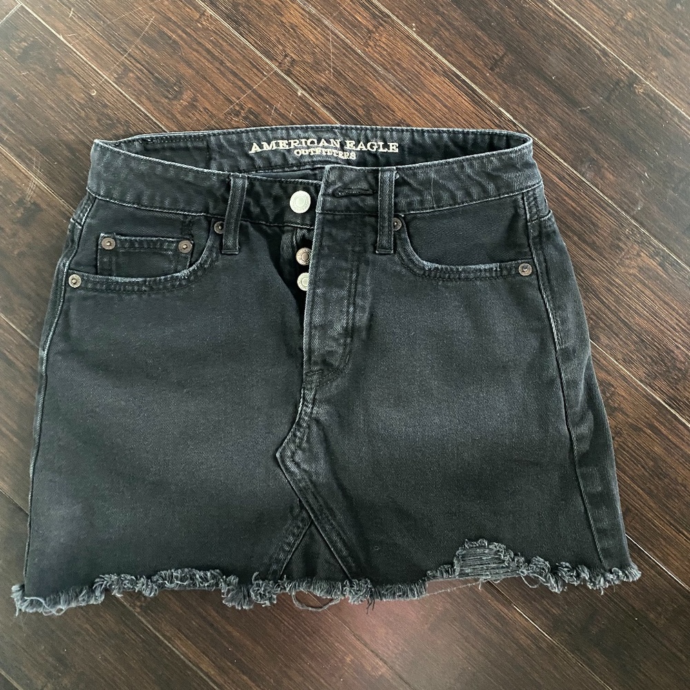 American Eagle skirt, size 00, black